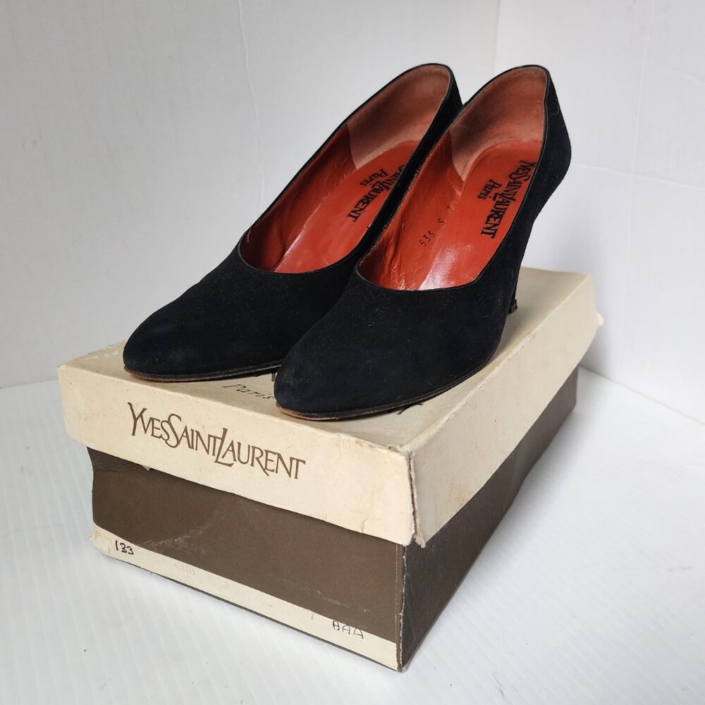 Vintage Yves Saint Laurent Suede Pumps- US 7 Narrow